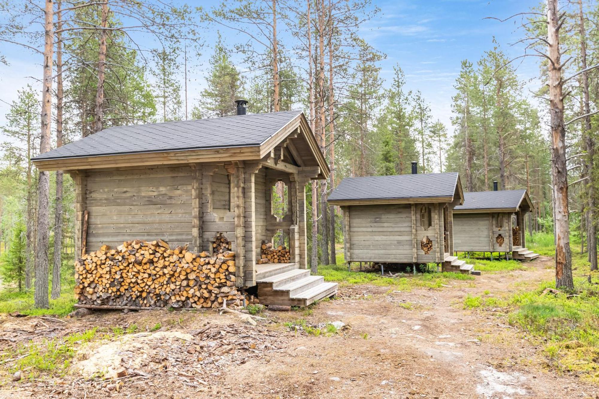 Karhunkierros Cabins & Huts Салла Экстерьер фото